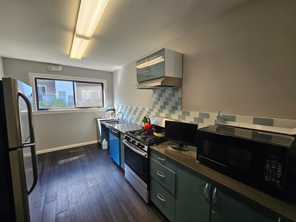 55 Broadlawn Park # 16B, Boston MA 02467 photo 38
