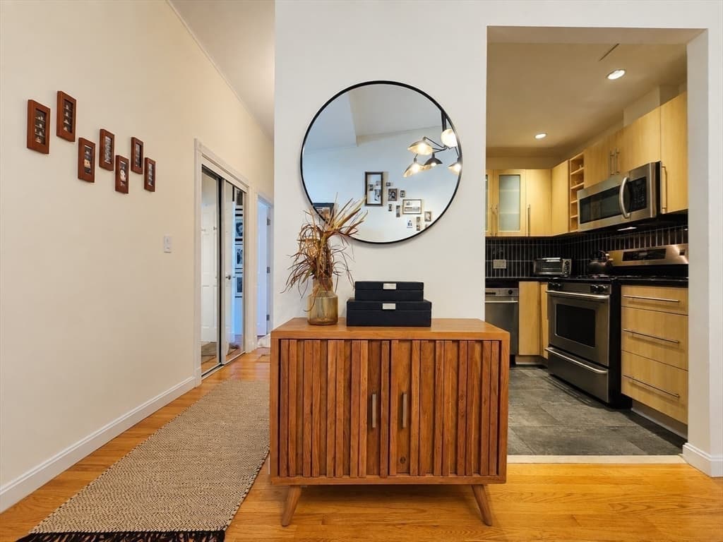55 Broadlawn Park # 16B, Boston MA 02467 photo 15