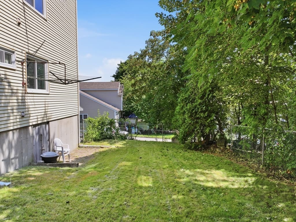 16 Dartmouth St, Worcester MA 01604 photo 25