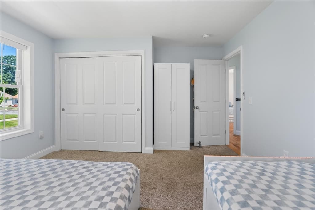 28 Stanley St, North Attleboro MA 02763 photo 15
