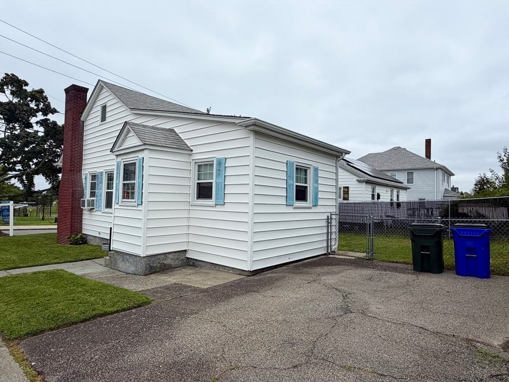 486 King Street, Fall River MA 02724 photo 30