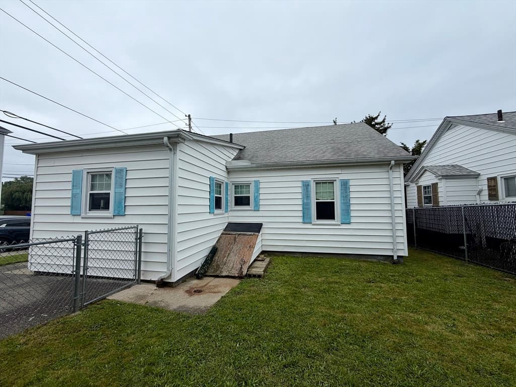 486 King Street, Fall River MA 02724 photo 31