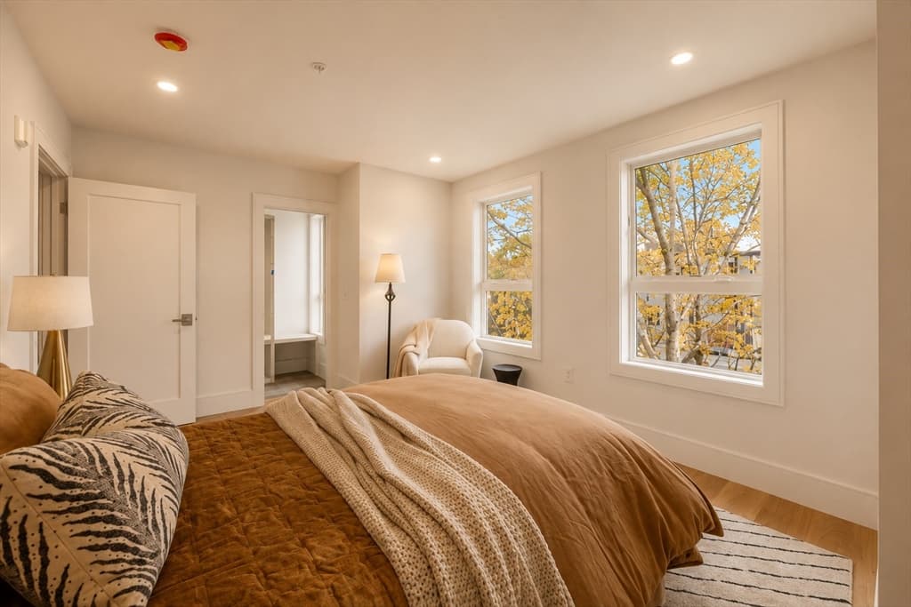185 E Street # 3, Boston MA 02127 photo 32