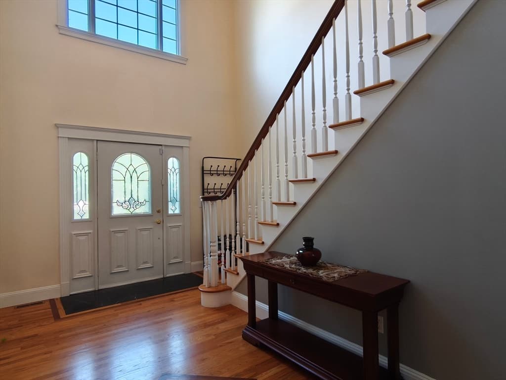 140 Wildflower Cir, Westfield MA 01085 photo 5