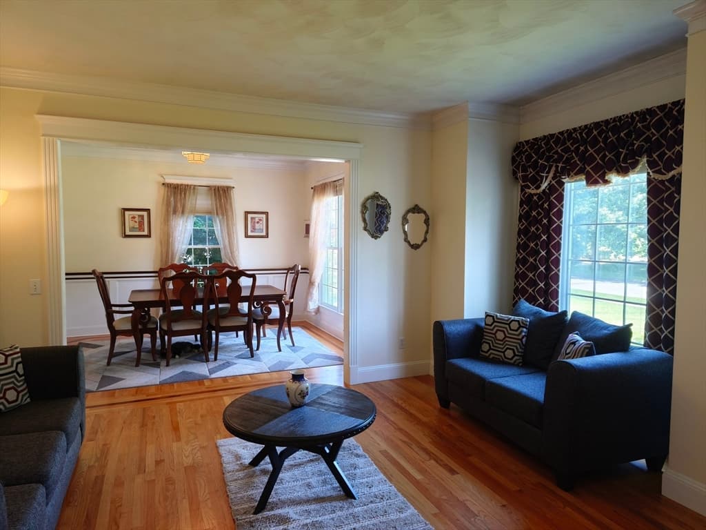 140 Wildflower Cir, Westfield MA 01085 photo 10