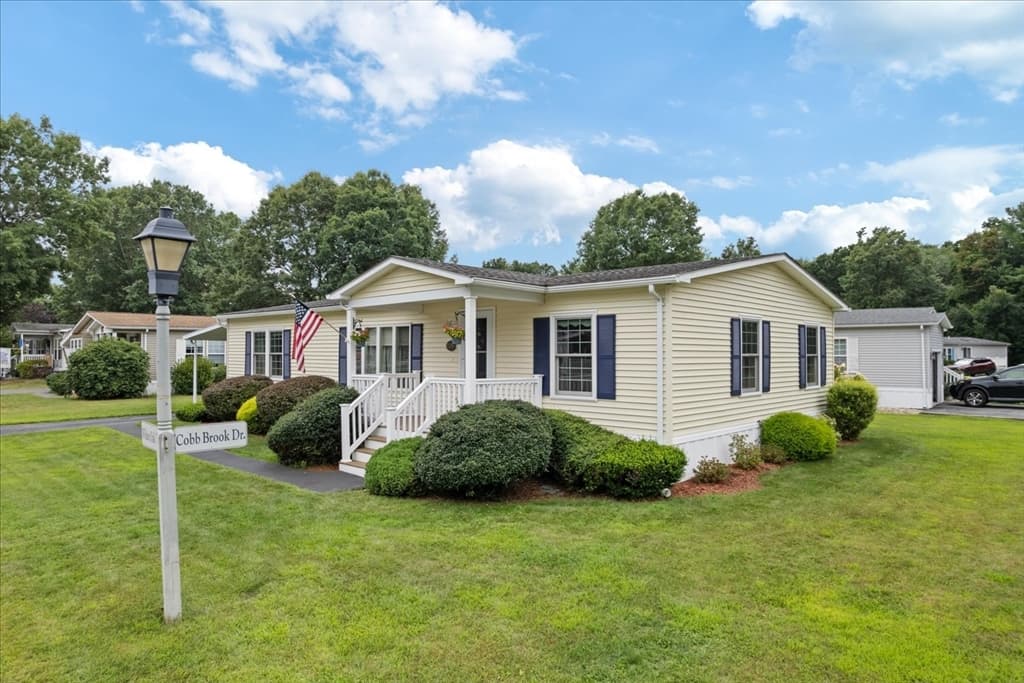 50 Highland # 236, Taunton MA 02780 photo 3