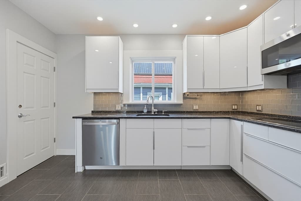 4-6 Edith St., Everett MA 02149 photo 14
