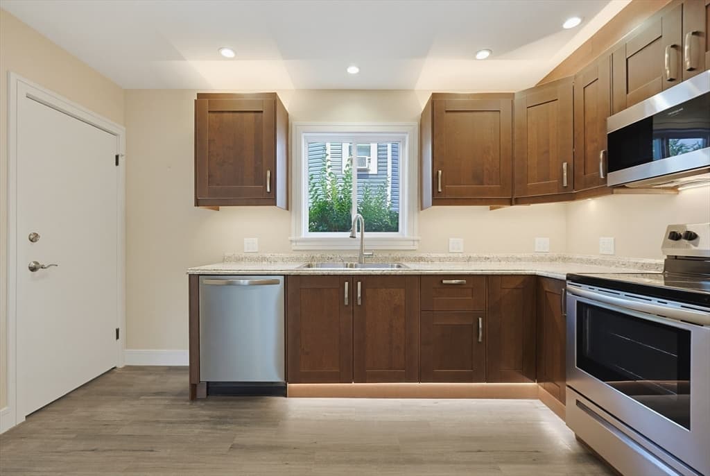4-6 Edith St., Everett MA 02149 photo 11