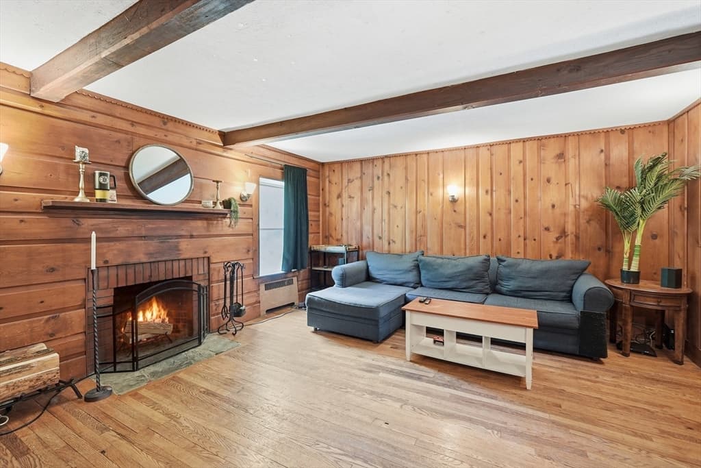 Single Family Residence at 18 Fiske Hill Rd, Sturbridge MA 01566, Sturbridge, photo 16 of 42