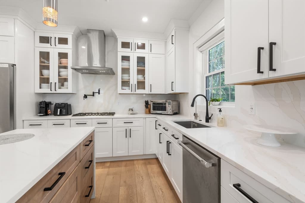 9 Flanagan Dr, Shrewsbury MA 01545 photo 5