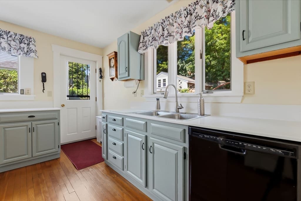 37 Bridge Street, Beverly MA 01915 photo 9