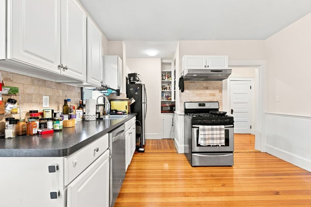 23 Burnham St, Somerville MA 02144 photo 26