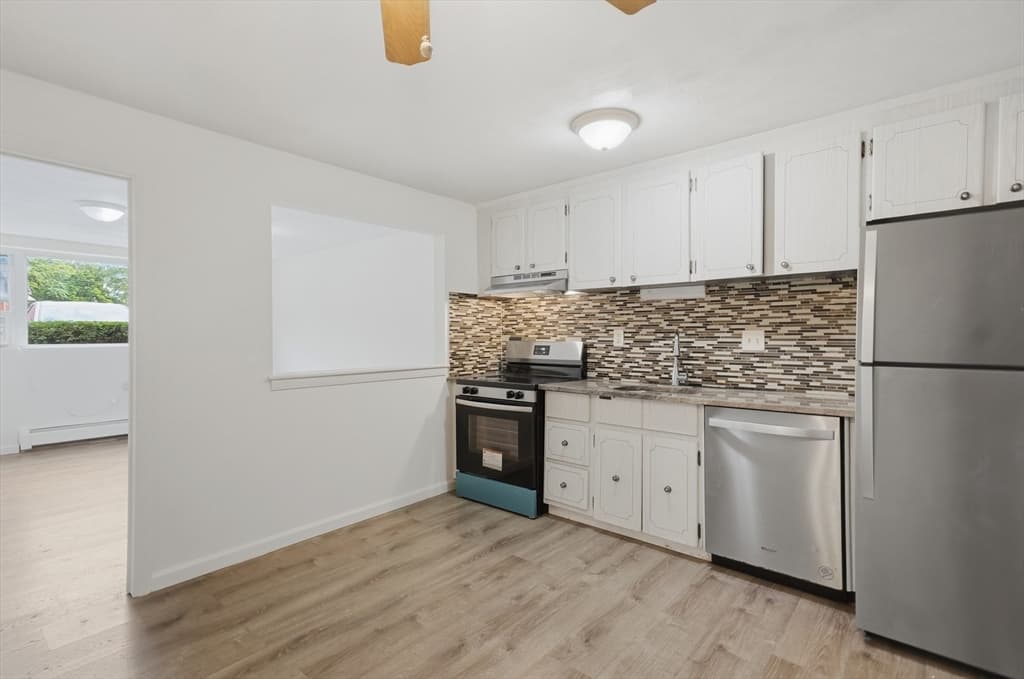 Condominium at 924 Main Street # 12, Woburn MA 01801, Woburn, photo 2 of 26