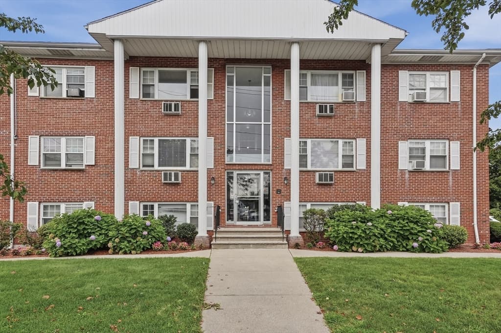 924 Main Street # 12, Woburn MA 01801