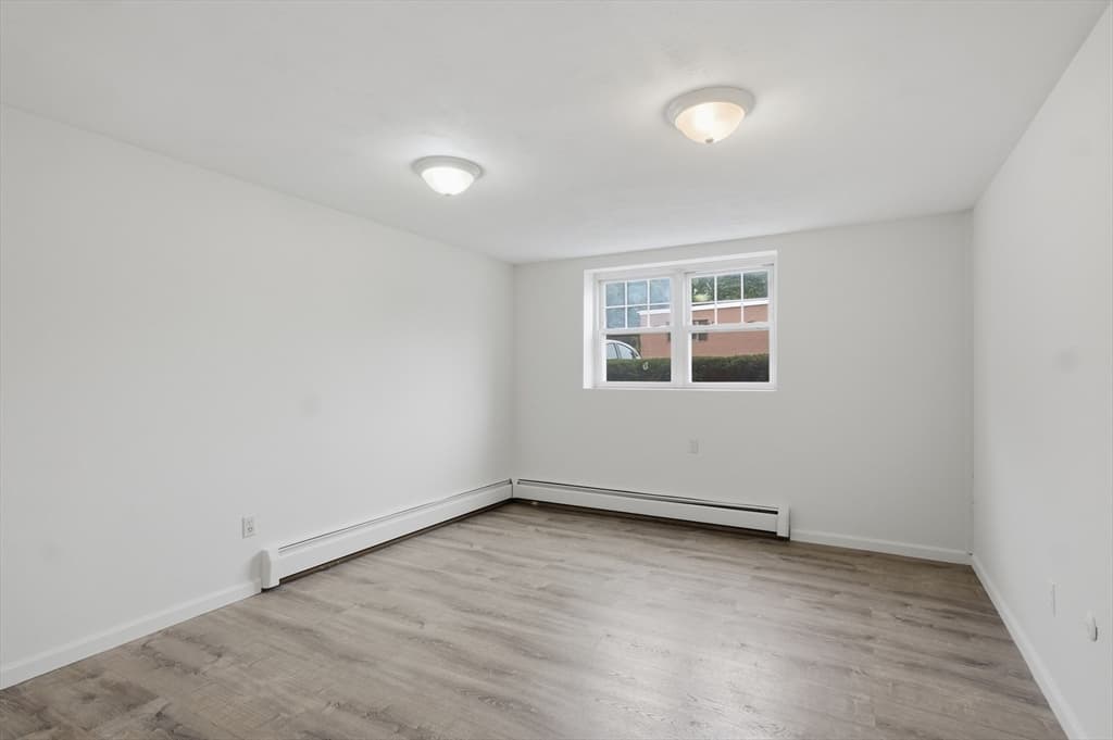 Condominium at 924 Main Street # 12, Woburn MA 01801, Woburn, photo 10 of 26