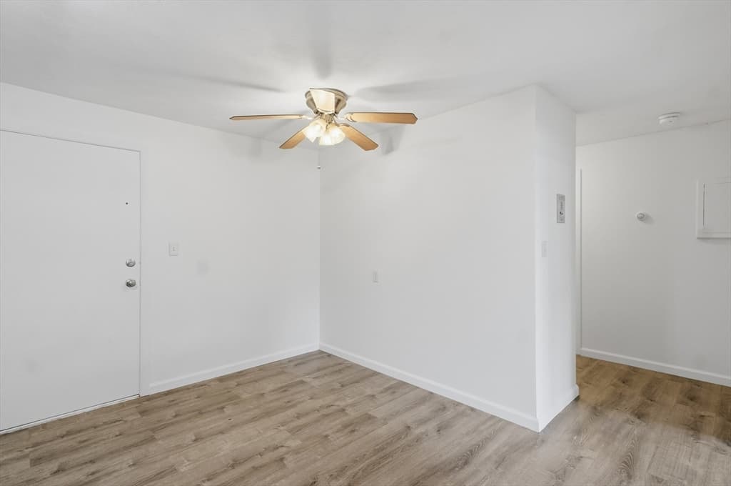 Condominium at 924 Main Street # 12, Woburn MA 01801, Woburn, photo 14 of 26