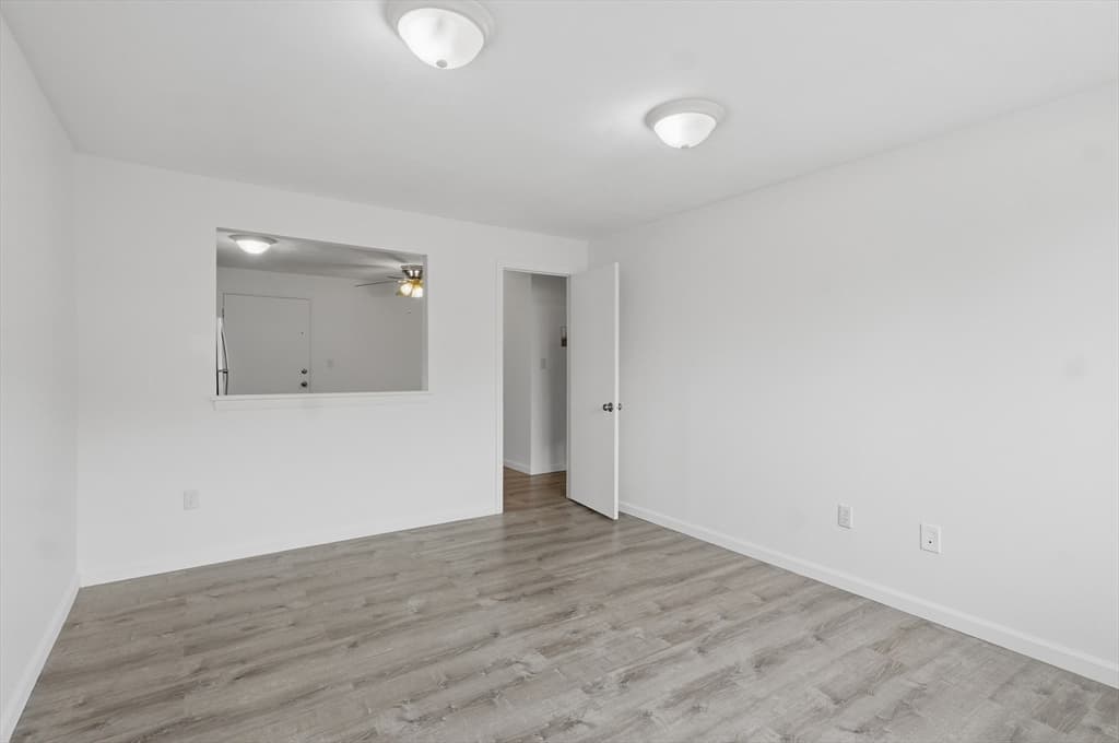Condominium at 924 Main Street # 12, Woburn MA 01801, Woburn, photo 8 of 26