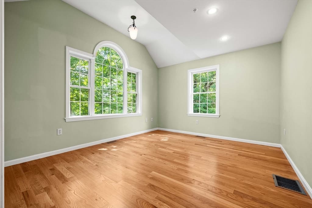 29 Delucia Way, North Andover MA 01845 photo 20