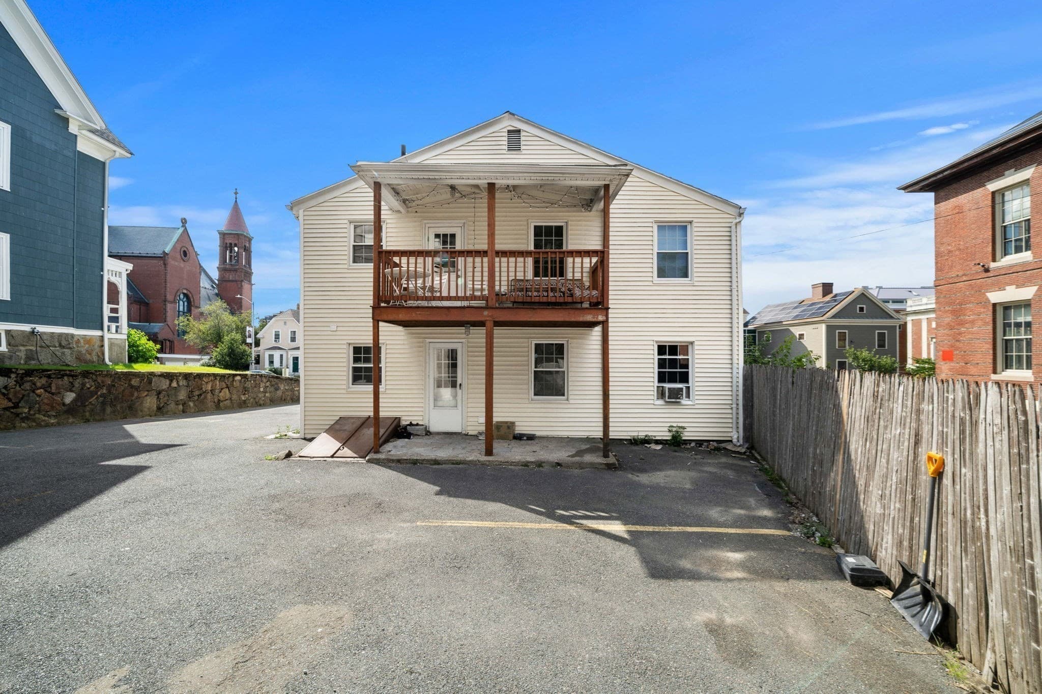 5-9 Family at 19 Essex St, Beverly MA 01915, Beverly, photo 4 of 41