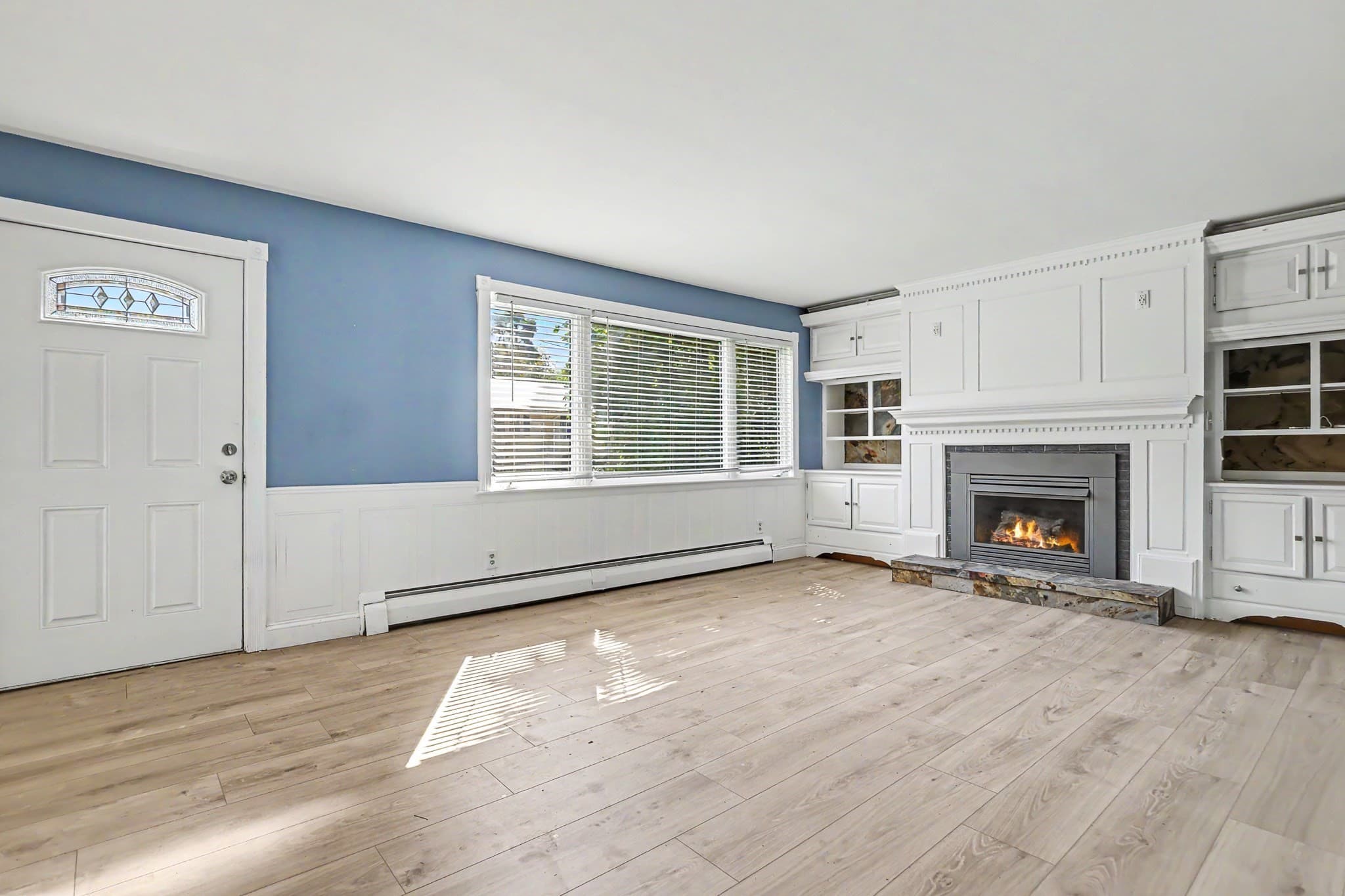 Single Family Residence at 188 Oak St, Methuen MA 01844, Methuen, photo 13 of 27