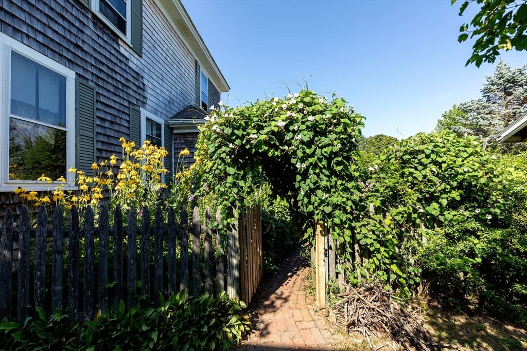 10 Franklin St, Plymouth MA 02360 photo 13