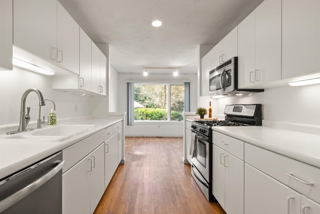 34 Cortland Dr # 34, Sharon MA 02067 photo 23