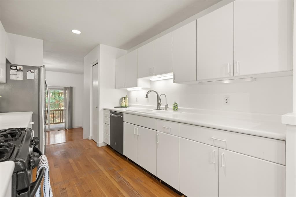 34 Cortland Dr # 34, Sharon MA 02067 photo 22