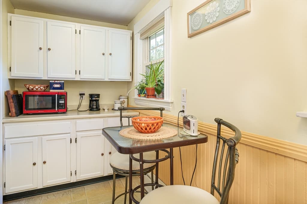 Single Family Residence at 36 Daniels, Hopedale MA 01747, Hopedale, photo 4 of 26