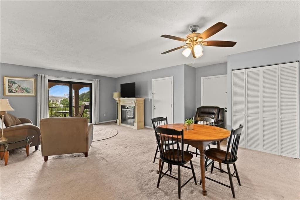 685 Oak St # 12, Brockton MA 02301 photo 9
