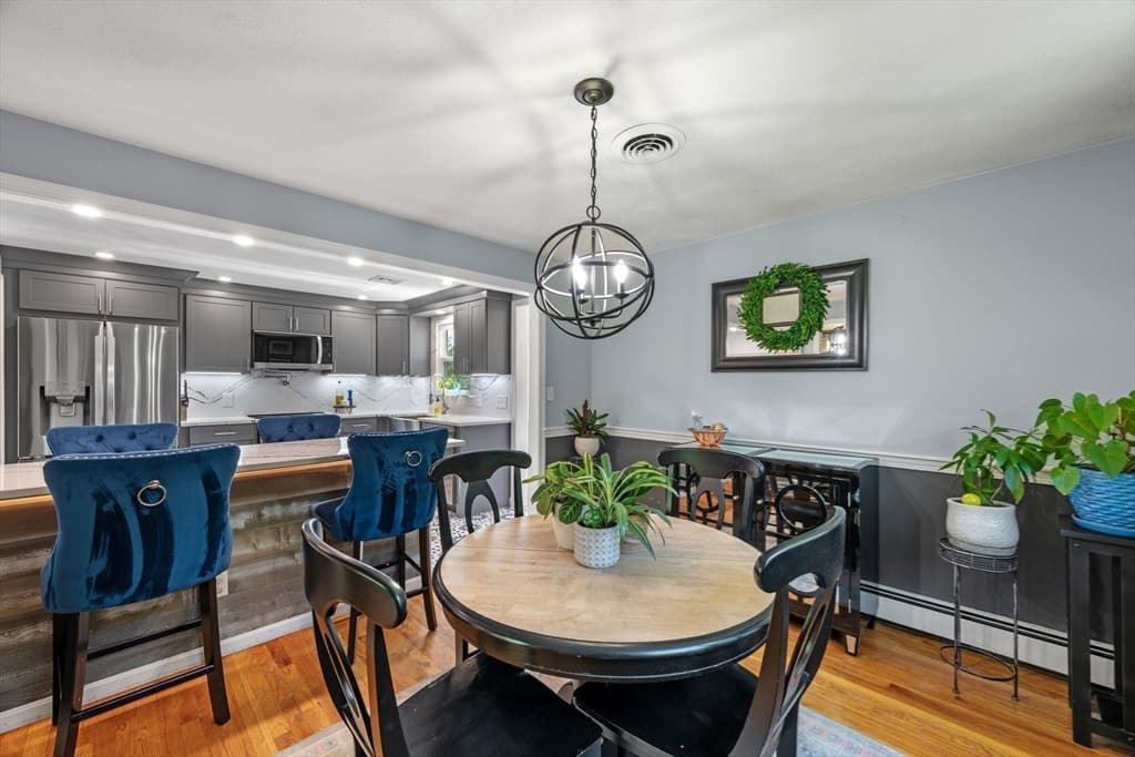 21 Border Rd, Reading MA 01867 photo 11