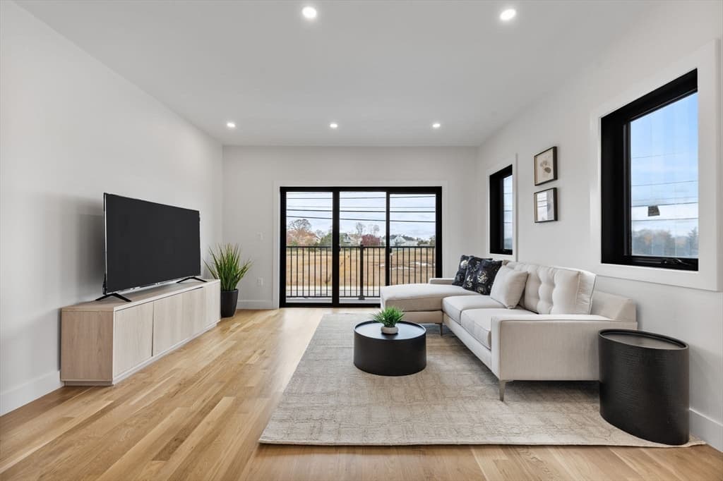 599 Sea St # 1, Quincy MA 02169 photo 15