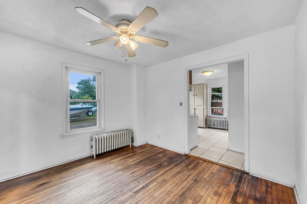 180 Lake Dr, Springfield MA 01151 photo 17