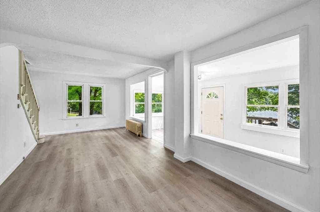 180 Lake Dr, Springfield MA 01151 photo 12