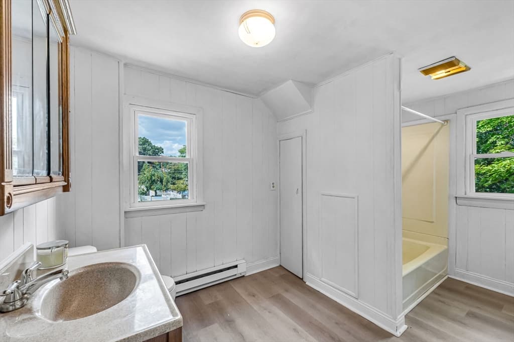 180 Lake Dr, Springfield MA 01151 photo 24