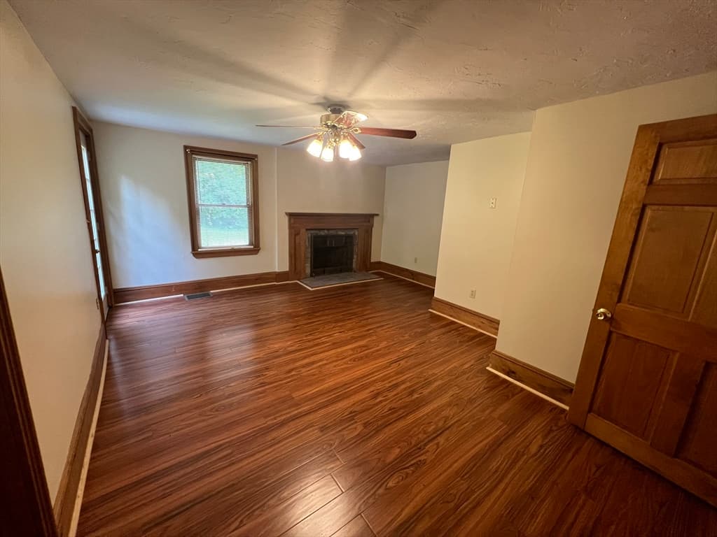 7 W Hill Ter, Worcester MA 01609 photo 6