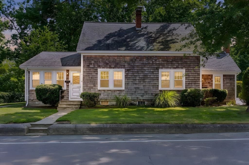 77 Elm Street, Easton MA 02356 photo 3