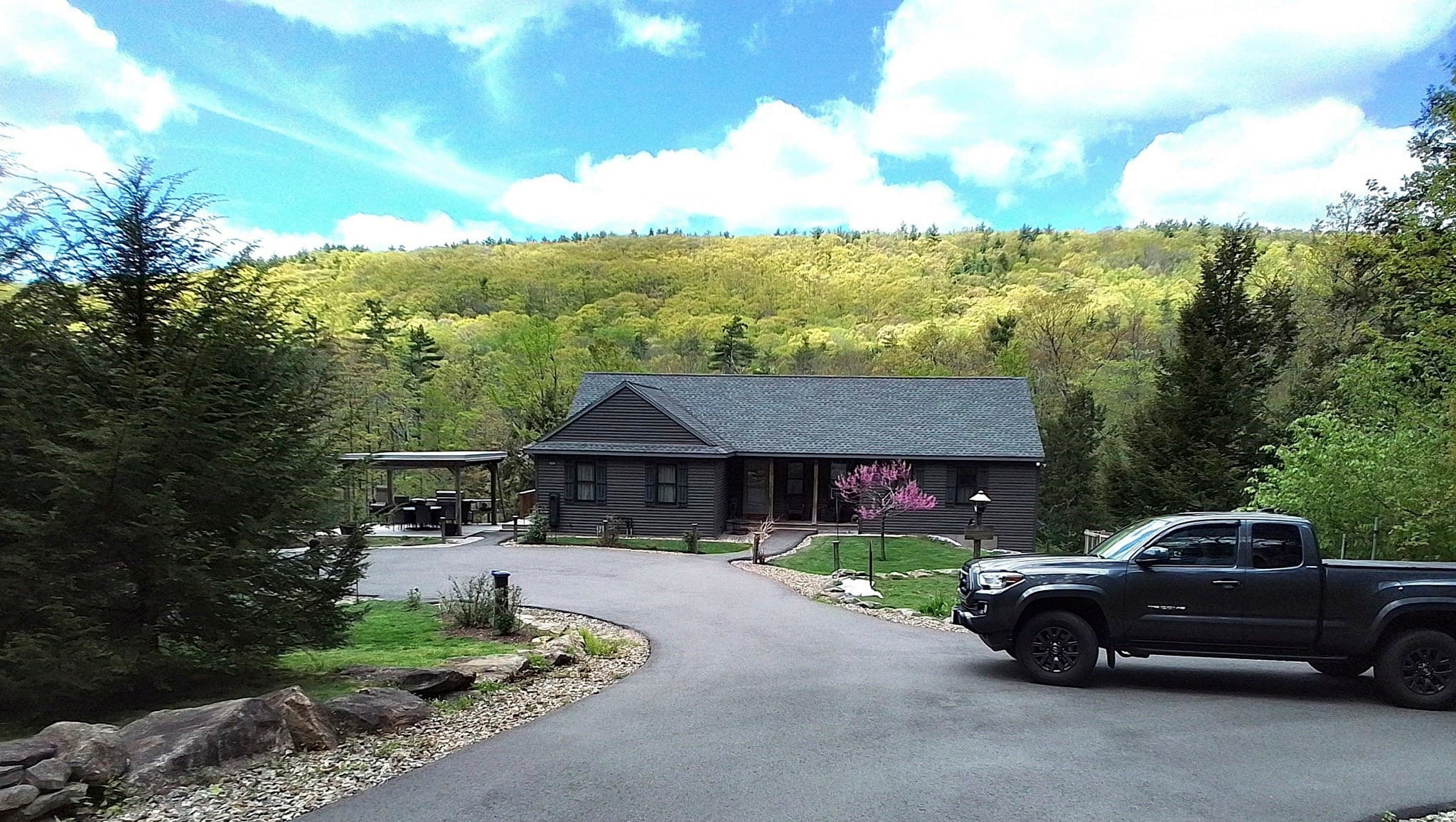 12 Butterworth Road, Royalston MA 01368