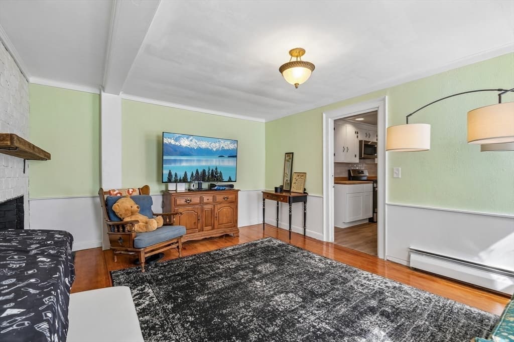141 Hale St # 2, Beverly MA 01915 photo 11