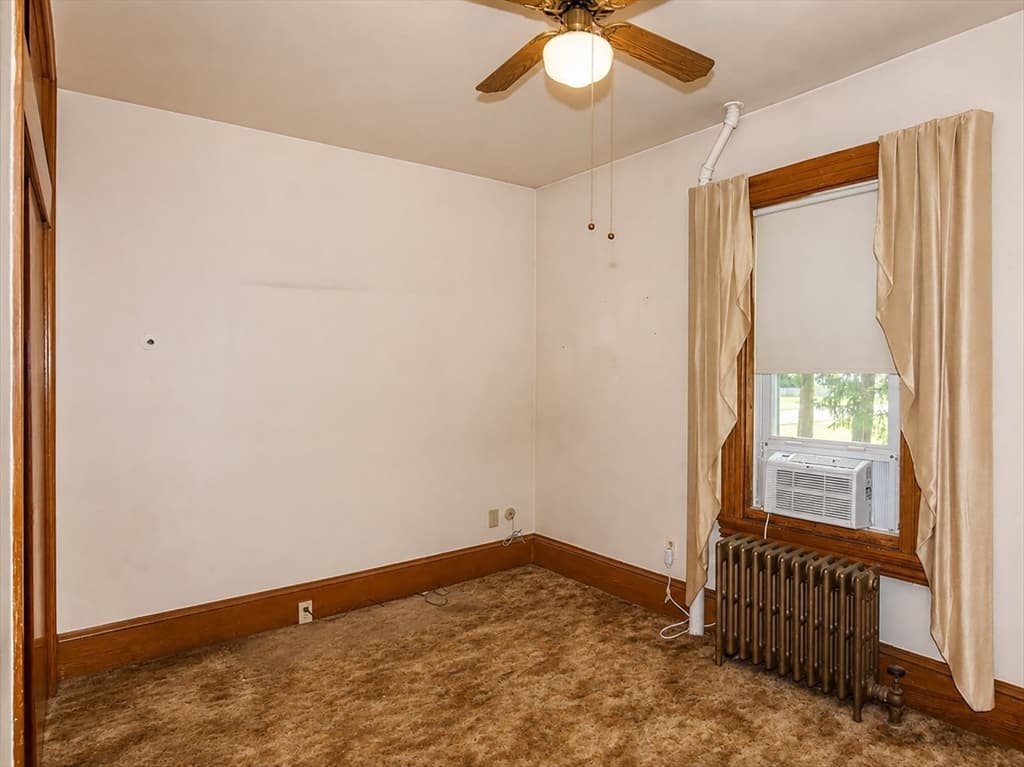 466 East Main Street, Chicopee MA 01020 photo 21