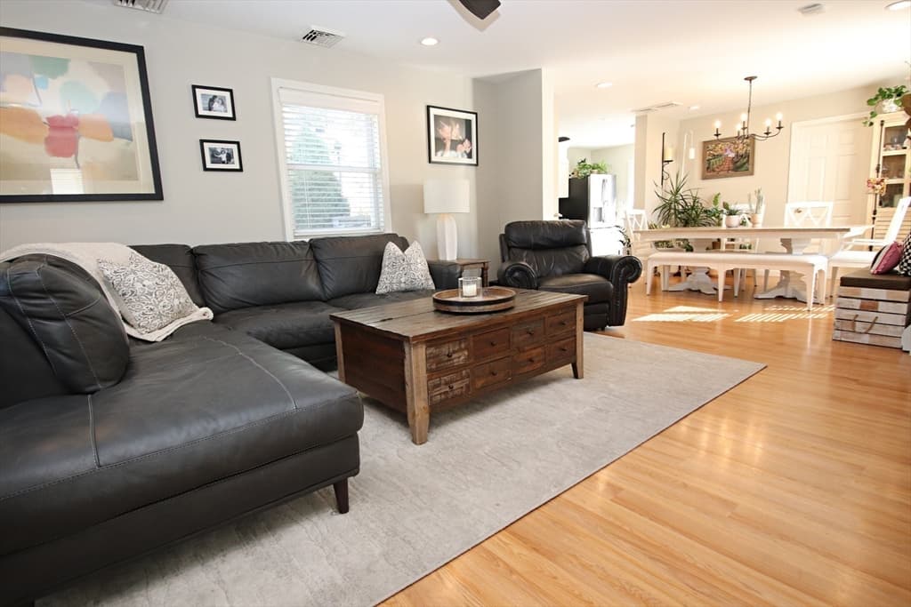 27 Overlea Avenue, Saugus MA 01906 photo 6