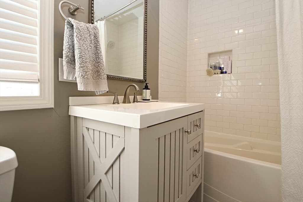 27 Overlea Avenue, Saugus MA 01906 photo 14