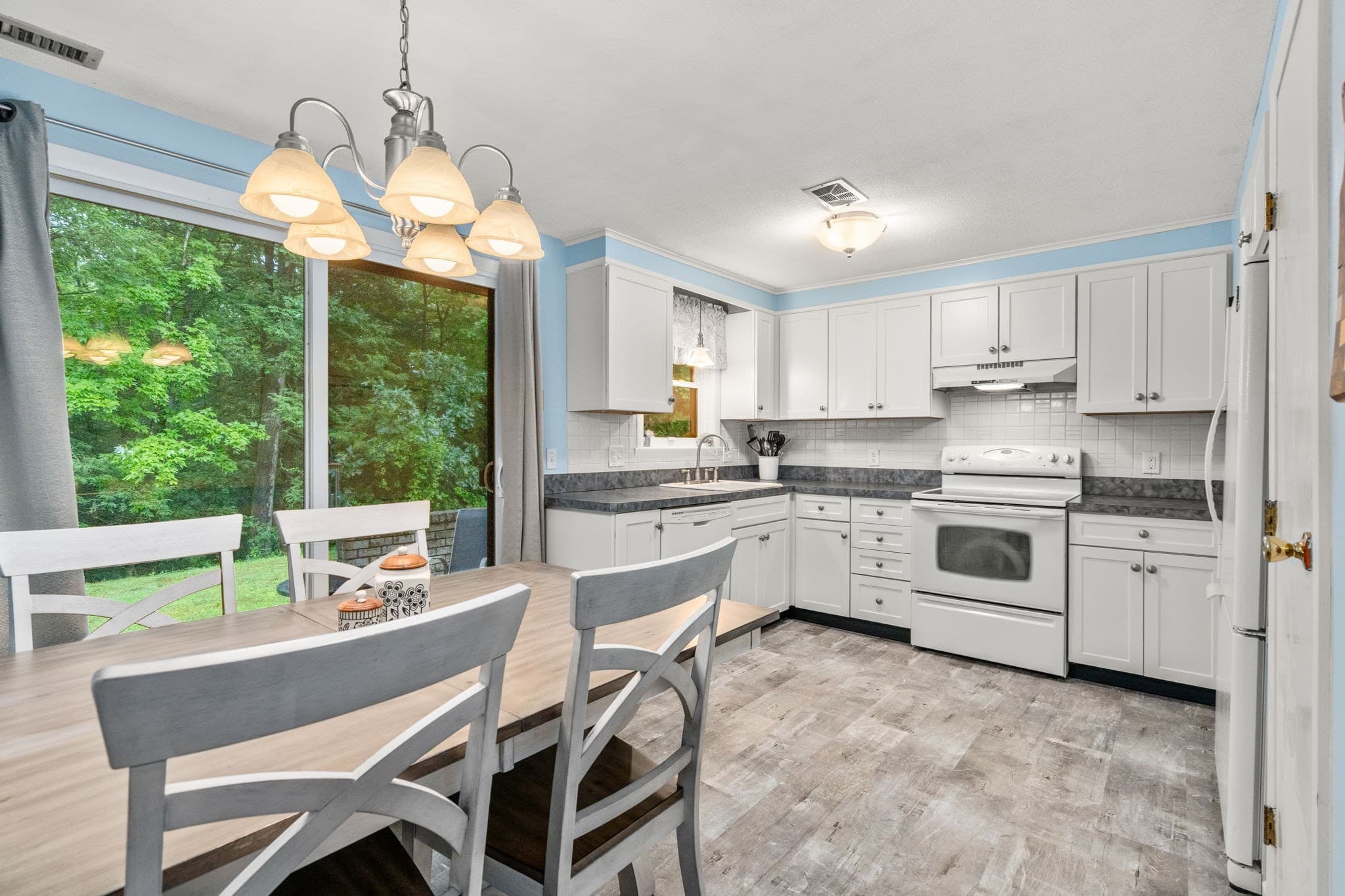 Condominium at 45 Granby Heights # 45, Granby MA 01033, Granby, photo 6 of 25