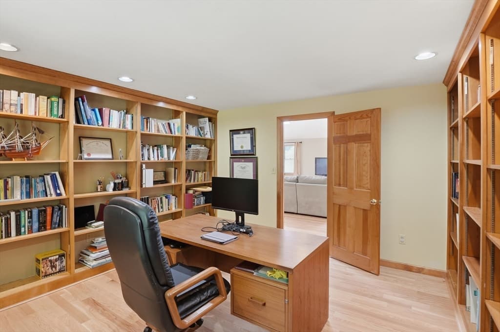 19 Jencks Road, Milford MA 01757 photo 13