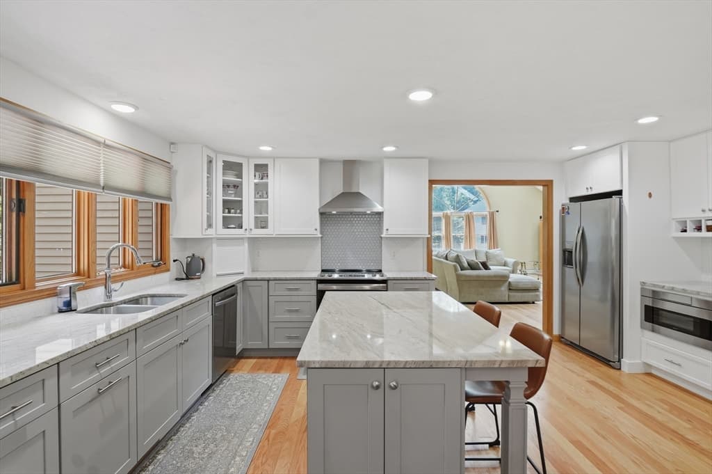 19 Jencks Road, Milford MA 01757 photo 4