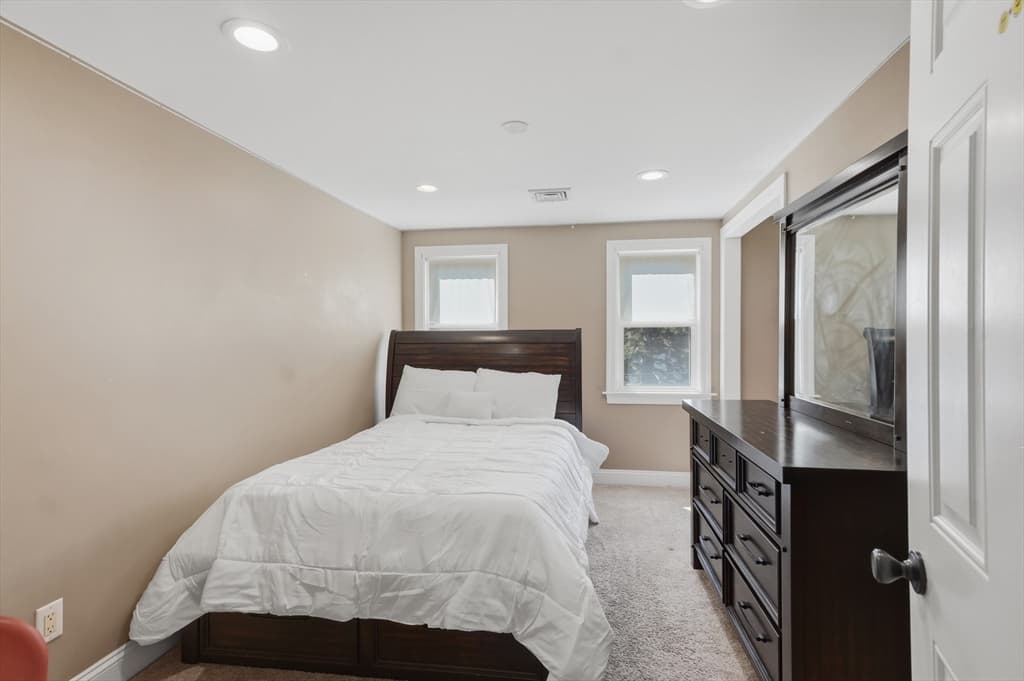 112 Stoughton St, Quincy MA 02169 photo 30
