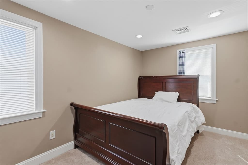 112 Stoughton St, Quincy MA 02169 photo 33