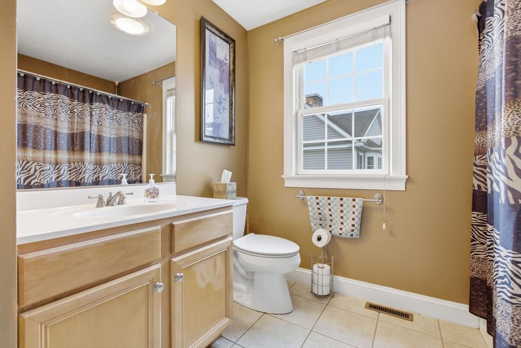 1975 Middlesex St # 19, Lowell MA 01851 photo 29