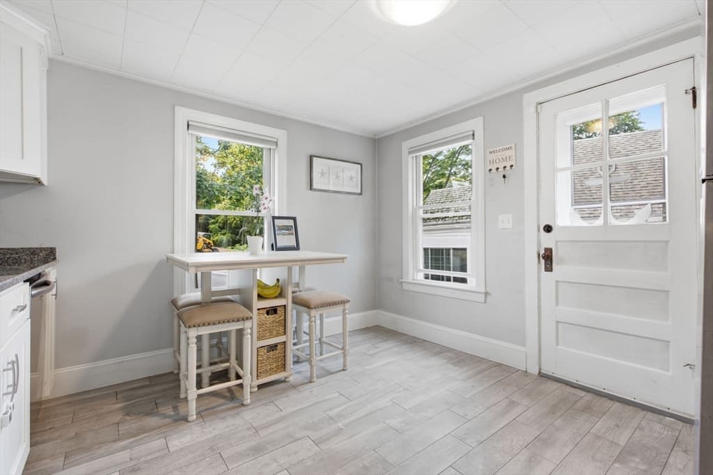 114 Clinton Rd, Weymouth MA 02189 photo 8