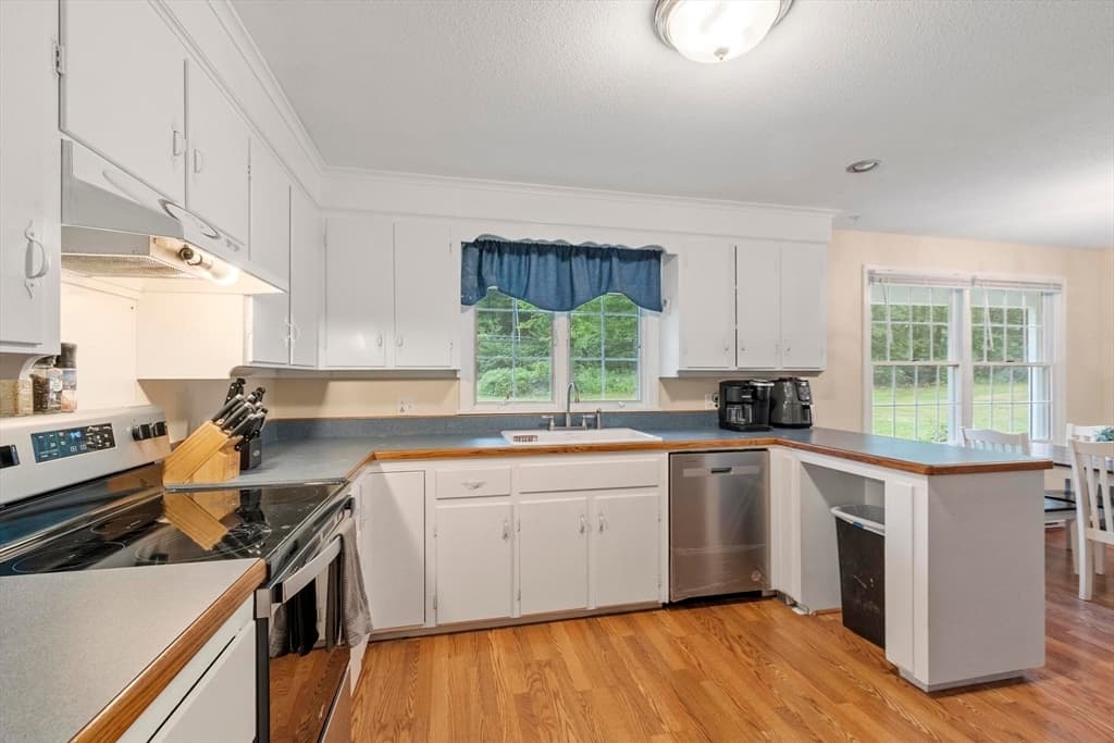 3816 Chestnut Hill Ave, Athol MA 01331 photo 11