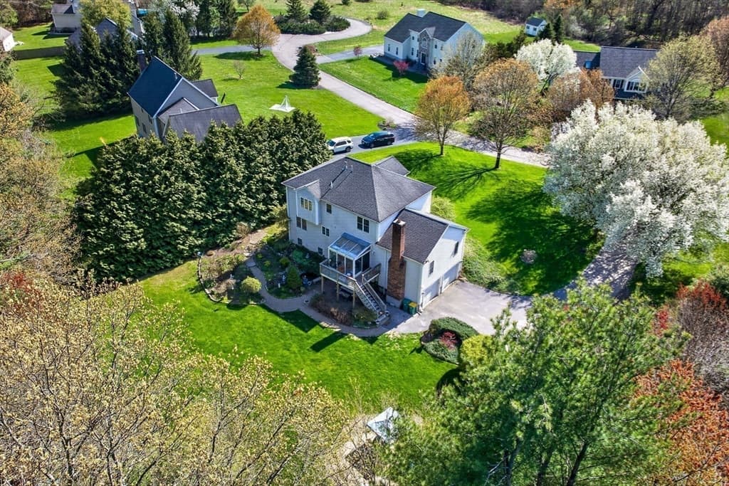 Single Family Residence at 4 Kybren Cir, Mansfield MA 02048, Mansfield, photo 35 of 42